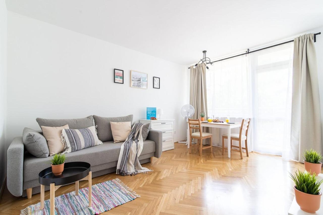Rent Like Home - Pawia 36 Varşova Dış mekan fotoğraf