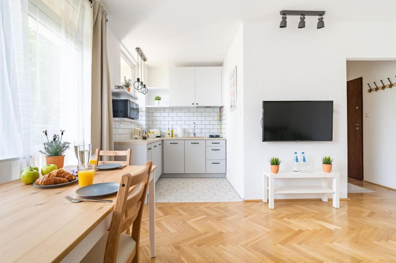 Rent Like Home - Pawia 36 Varşova Dış mekan fotoğraf