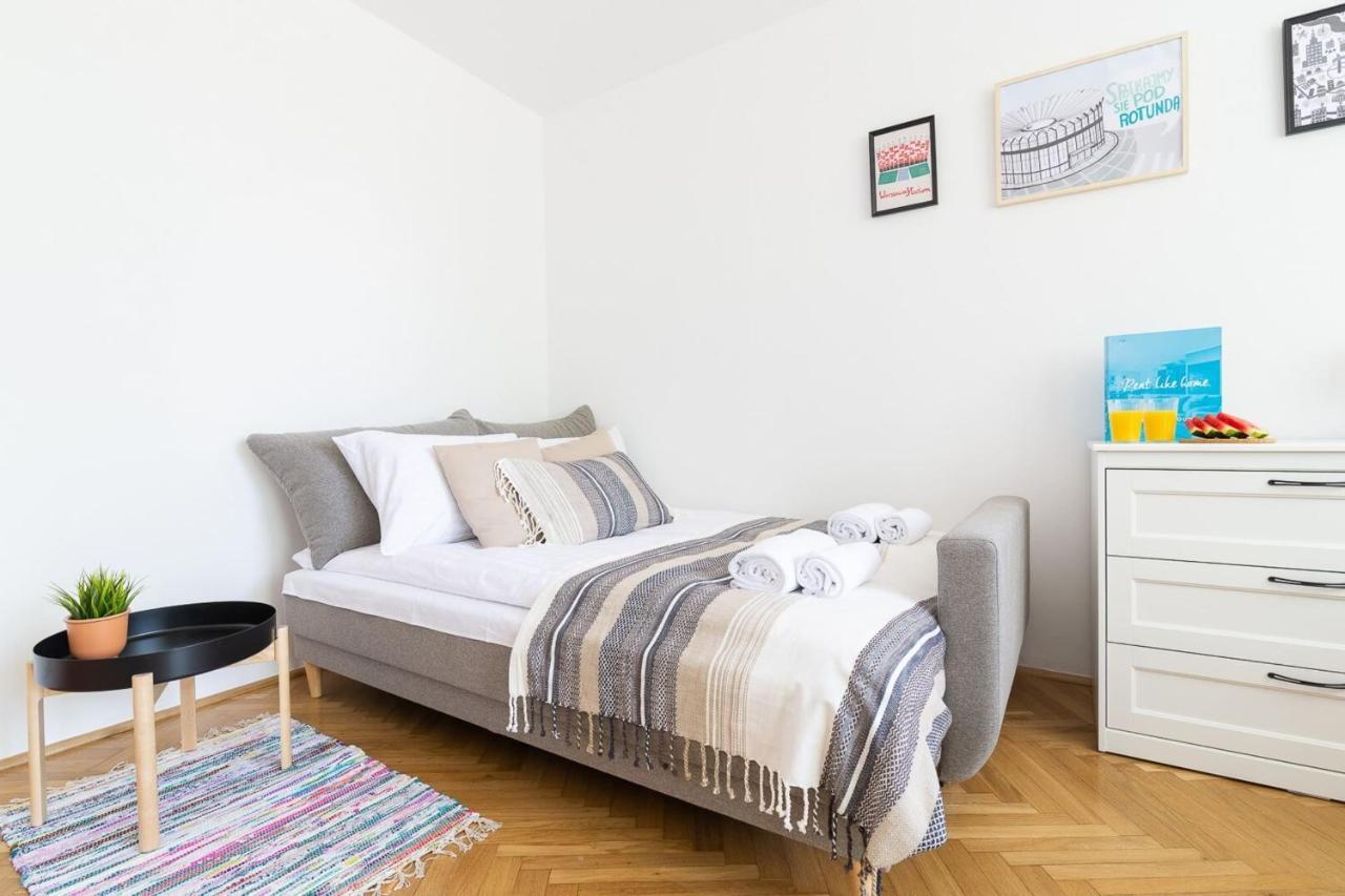 Rent Like Home - Pawia 36 Varşova Dış mekan fotoğraf